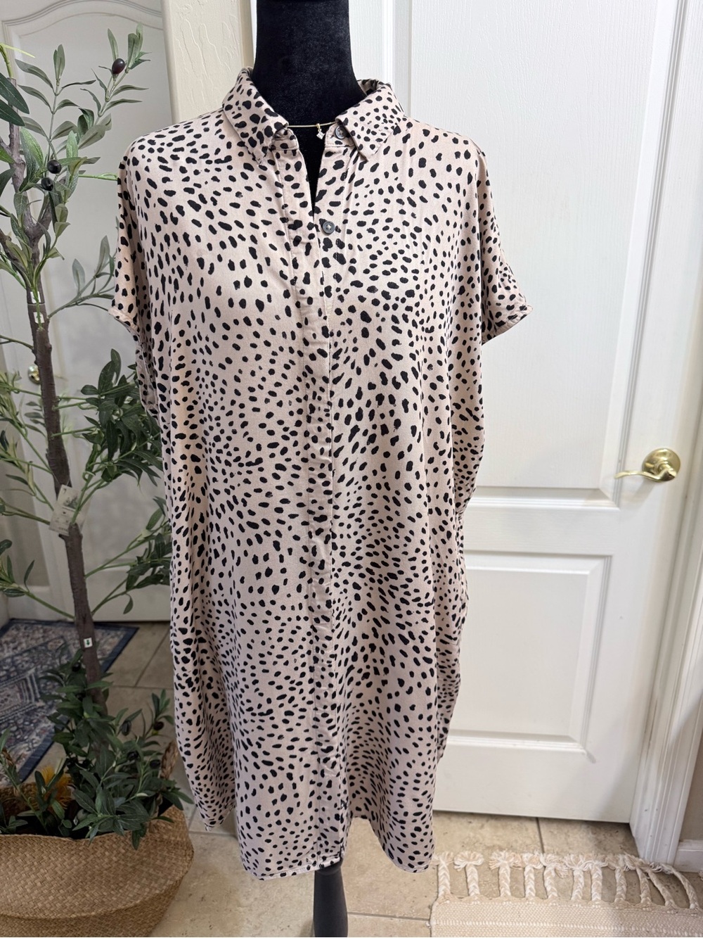 The Limited Animal Print Oversized Shirt Dress w Pockets Size XL
